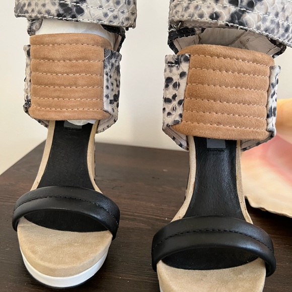 Mia Limited Edition genuine leather heels sandals - Picture 2 of 12